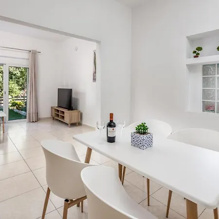 Aleanna Cozy Luxury Apartments Rhodes City Exterior photo